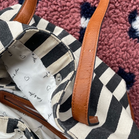 Kate & Alex Black & White Striped Cuffaro Bag - Picture 8 of 10